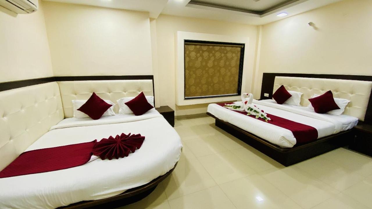 The Richi Rich Hotel And Resort อินดอร์ ภายนอก รูปภาพ