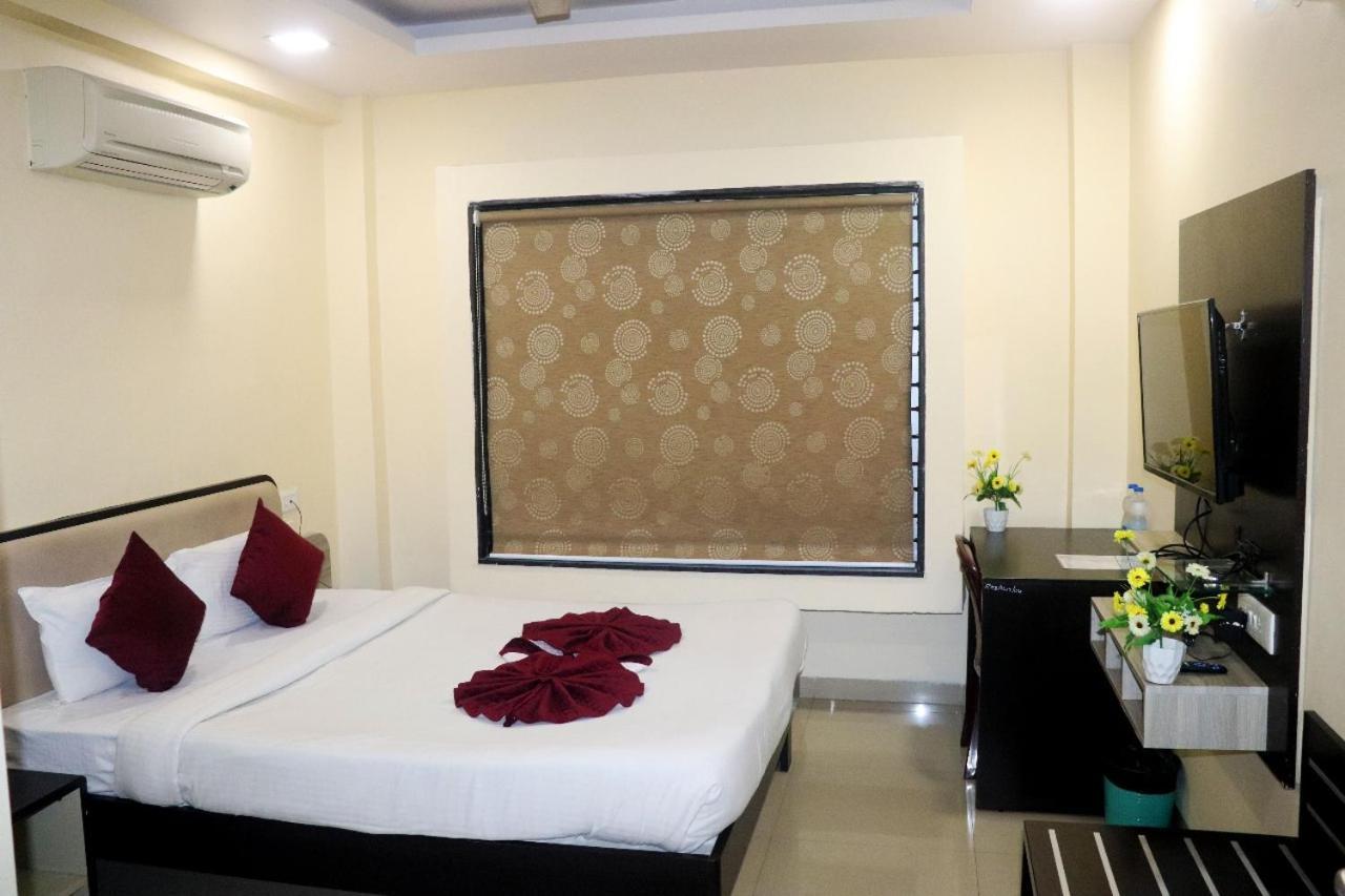 The Richi Rich Hotel And Resort อินดอร์ ภายนอก รูปภาพ